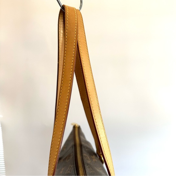 Louis Vuitton Monogram Totally MM - Picture 5 of 16